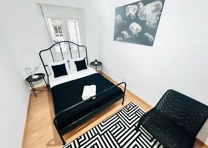 شقة Spacious Lisbon Flat, Great Location For Tourists, Free Parking